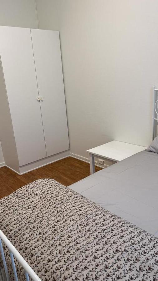 Room In Central Location Осло Екстериор снимка